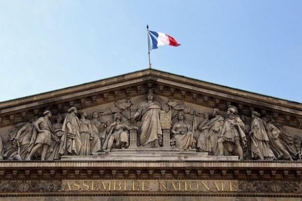 assemblee-nationale-fronton
